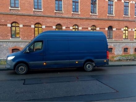 Синий Мерседес Sprinter, объемом двигателя 3 л и пробегом 290 тыс. км за 26423 $, фото 1 на Automoto.ua