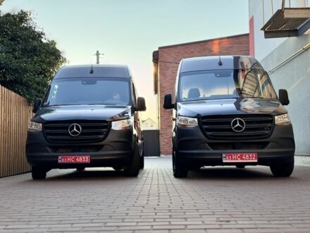 Синий Мерседес Sprinter, объемом двигателя 2.2 л и пробегом 90 тыс. км за 22159 $, фото 1 на Automoto.ua