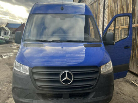 Мерседес Sprinter 2021 в Старая Выжевка на Automoto.ua Синий Мерседес Sprinter, объемом двигателя 0 л и пробегом 228 тыс. км за 18300 $, фото 1 на Automoto.ua