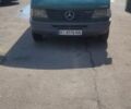 Зеленый Мерседес Sprinter, объемом двигателя 2.3 л и пробегом 400 тыс. км за 2010 $, фото 1 на Automoto.ua