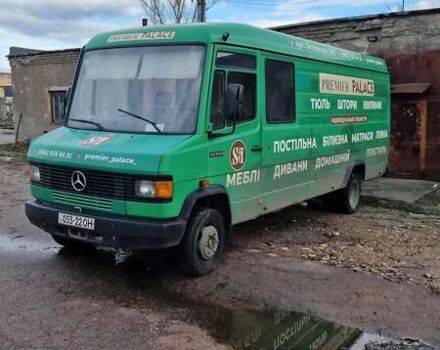 Зеленый Мерседес Sprinter, объемом двигателя 0 л и пробегом 520 тыс. км за 4000 $, фото 3 на Automoto.ua