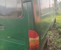 Зелений Мерседес Sprinter, об'ємом двигуна 0 л та пробігом 340 тис. км за 2950 $, фото 6 на Automoto.ua
