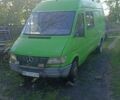 Зеленый Мерседес Sprinter, объемом двигателя 0 л и пробегом 500 тыс. км за 6000 $, фото 1 на Automoto.ua