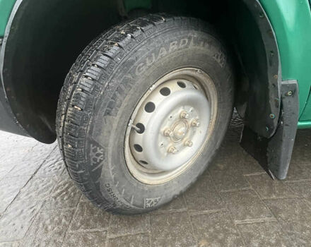 Зелений Мерседес Sprinter, об'ємом двигуна 0 л та пробігом 600 тис. км за 6200 $, фото 3 на Automoto.ua