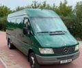 Зеленый Мерседес Sprinter, объемом двигателя 2.9 л и пробегом 168 тыс. км за 21300 $, фото 1 на Automoto.ua
