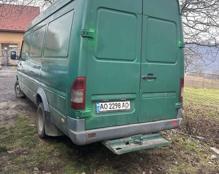 Зеленый Мерседес Sprinter, объемом двигателя 2.2 л и пробегом 600 тыс. км за 6000 $, фото 5 на Automoto.ua