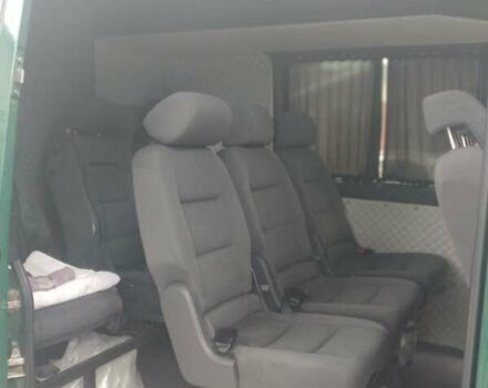 Зелений Мерседес Sprinter, об'ємом двигуна 2.15 л та пробігом 625 тис. км за 9400 $, фото 6 на Automoto.ua