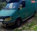 Зеленый Мерседес Sprinter, объемом двигателя 2.15 л и пробегом 250 тыс. км за 6000 $, фото 1 на Automoto.ua