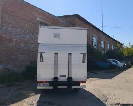 Зеленый Мерседес Sprinter, объемом двигателя 2.69 л и пробегом 450 тыс. км за 9900 $, фото 3 на Automoto.ua