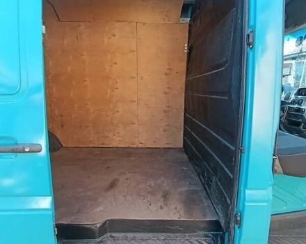 Зеленый Мерседес Sprinter, объемом двигателя 2.1 л и пробегом 466 тыс. км за 9500 $, фото 5 на Automoto.ua