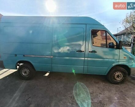 Зелений Мерседес Sprinter, об'ємом двигуна 2.1 л та пробігом 466 тис. км за 10500 $, фото 22 на Automoto.ua