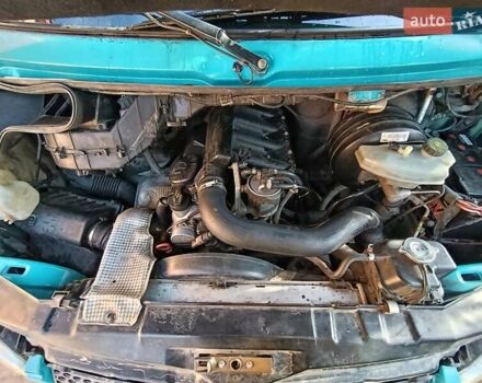 Зелений Мерседес Sprinter, об'ємом двигуна 2.1 л та пробігом 466 тис. км за 10500 $, фото 15 на Automoto.ua