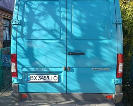 Зелений Мерседес Sprinter, об'ємом двигуна 2.1 л та пробігом 466 тис. км за 10500 $, фото 24 на Automoto.ua