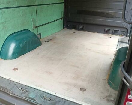 Зеленый Мерседес Sprinter, объемом двигателя 2.2 л и пробегом 287 тыс. км за 9700 $, фото 1 на Automoto.ua