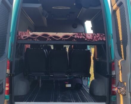 Зелений Мерседес Sprinter, об'ємом двигуна 2.1 л та пробігом 600 тис. км за 13700 $, фото 5 на Automoto.ua