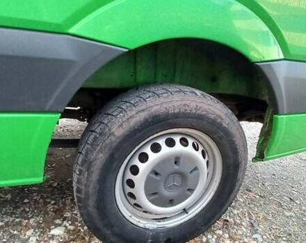 Зеленый Мерседес Sprinter, объемом двигателя 2.15 л и пробегом 320 тыс. км за 10500 $, фото 8 на Automoto.ua