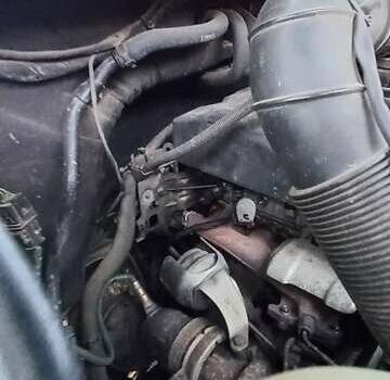 Зеленый Мерседес Sprinter, объемом двигателя 2.15 л и пробегом 320 тыс. км за 10500 $, фото 26 на Automoto.ua