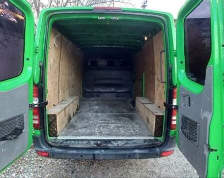Зеленый Мерседес Sprinter, объемом двигателя 2.15 л и пробегом 320 тыс. км за 10500 $, фото 31 на Automoto.ua