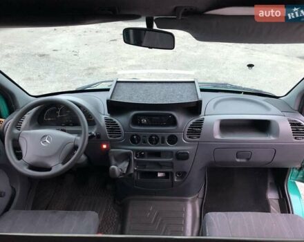 Зелений Мерседес Sprinter, об'ємом двигуна 2.15 л та пробігом 402 тис. км за 12500 $, фото 9 на Automoto.ua