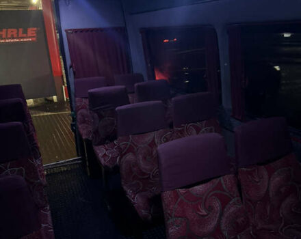 Зеленый Мерседес Sprinter, объемом двигателя 2.15 л и пробегом 578 тыс. км за 8999 $, фото 25 на Automoto.ua