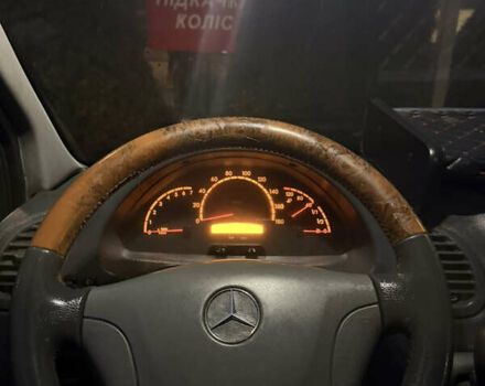 Зеленый Мерседес Sprinter, объемом двигателя 2.15 л и пробегом 578 тыс. км за 8999 $, фото 13 на Automoto.ua