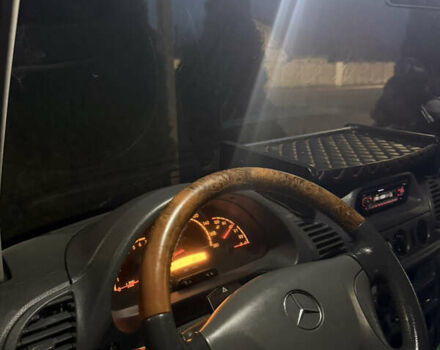 Зеленый Мерседес Sprinter, объемом двигателя 2.15 л и пробегом 578 тыс. км за 8999 $, фото 15 на Automoto.ua