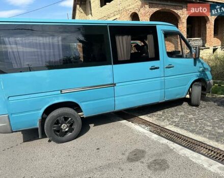 Зеленый Мерседес Sprinter, объемом двигателя 2.69 л и пробегом 900 тыс. км за 7500 $, фото 1 на Automoto.ua