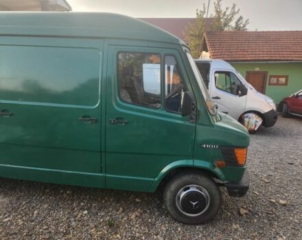 Зеленый Мерседес Sprinter, объемом двигателя 0 л и пробегом 4 тыс. км за 4000 $, фото 3 на Automoto.ua