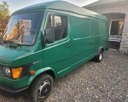 Зеленый Мерседес Sprinter, объемом двигателя 0 л и пробегом 4 тыс. км за 4000 $, фото 5 на Automoto.ua