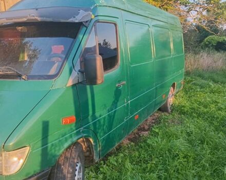 Зеленый Мерседес Sprinter, объемом двигателя 2 л и пробегом 340 тыс. км за 2950 $, фото 1 на Automoto.ua
