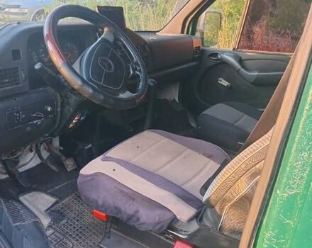Зеленый Мерседес Sprinter, объемом двигателя 0 л и пробегом 4 тыс. км за 3400 $, фото 9 на Automoto.ua