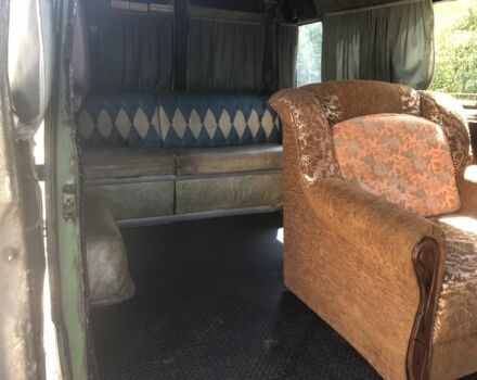 Зеленый Мерседес Sprinter, объемом двигателя 2.9 л и пробегом 714 тыс. км за 2300 $, фото 7 на Automoto.ua