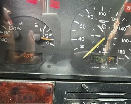 Зеленый Мерседес Sprinter, объемом двигателя 2.9 л и пробегом 770 тыс. км за 7500 $, фото 4 на Automoto.ua