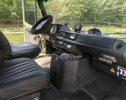 Зеленый Мерседес Sprinter, объемом двигателя 2.9 л и пробегом 714 тыс. км за 2300 $, фото 5 на Automoto.ua