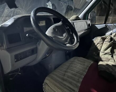 Зелений Мерседес Sprinter, об'ємом двигуна 2.3 л та пробігом 200 тис. км за 3100 $, фото 7 на Automoto.ua