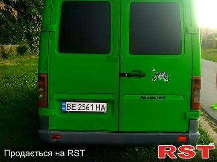 Зелений Мерседес Sprinter, об'ємом двигуна 2.2 л та пробігом 1 тис. км за 9000 $, фото 1 на Automoto.ua