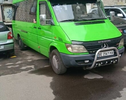 Мерседес Sprinter 2000 в Николаеве на Automoto.ua Зеленый Мерседес Sprinter, объемом двигателя 2.2 л и пробегом 100 тыс. км за 9000 $, фото 5 на Automoto.ua