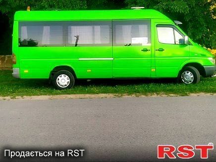 Зелений Мерседес Sprinter, об'ємом двигуна 2.2 л та пробігом 1 тис. км за 9000 $, фото 3 на Automoto.ua
