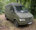 Зелений Мерседес Sprinter, об'ємом двигуна 2.3 л та пробігом 333 тис. км за 2250 $, фото 1 на Automoto.ua
