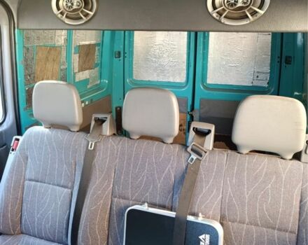 Зелений Мерседес Sprinter, об'ємом двигуна 2.7 л та пробігом 287 тис. км за 6000 $, фото 3 на Automoto.ua