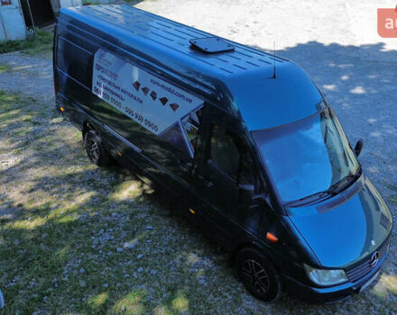 Зелений Мерседес Sprinter, об'ємом двигуна 2.2 л та пробігом 230 тис. км за 12300 $, фото 22 на Automoto.ua