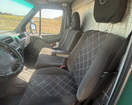 Зелений Мерседес Sprinter, об'ємом двигуна 2.15 л та пробігом 670 тис. км за 14000 $, фото 8 на Automoto.ua