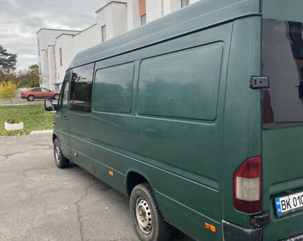 Мерседес Sprinter 2003 у Вараш (Кузнецовськ) на Automoto.ua Зелений Мерседес Sprinter, об'ємом двигуна 2.15 л та пробігом 673 тис. км за 6350 $, фото 3 на Automoto.ua