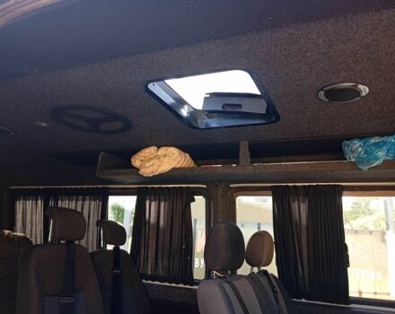 Зеленый Мерседес Sprinter, объемом двигателя 2.1 л и пробегом 560 тыс. км за 6900 $, фото 6 на Automoto.ua