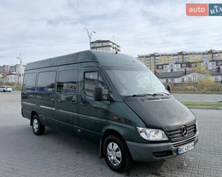 Зелений Мерседес Sprinter, об'ємом двигуна 2.69 л та пробігом 720 тис. км за 7600 $, фото 6 на Automoto.ua