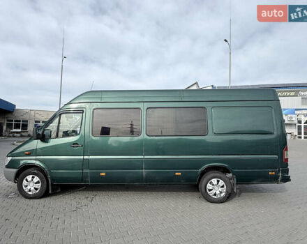 Зелений Мерседес Sprinter, об'ємом двигуна 2.69 л та пробігом 720 тис. км за 7600 $, фото 17 на Automoto.ua