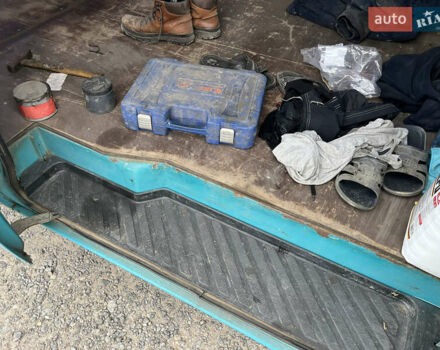 Зеленый Мерседес Sprinter, объемом двигателя 2.69 л и пробегом 400 тыс. км за 7950 $, фото 24 на Automoto.ua