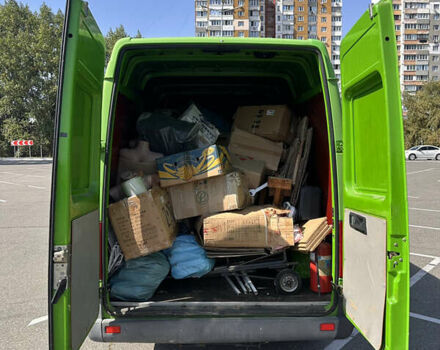 Зелений Мерседес Sprinter, об'ємом двигуна 2.2 л та пробігом 134 тис. км за 6500 $, фото 13 на Automoto.ua