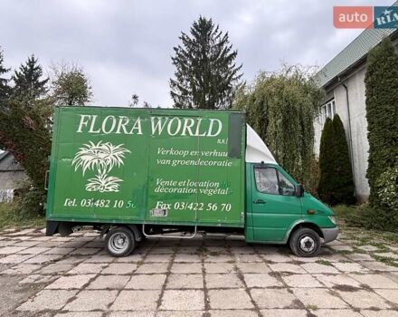 Мерседес Sprinter 2004 у Тячеве на Automoto.ua Зелений Мерседес Sprinter, об'ємом двигуна 2.1 л та пробігом 450 тис. км за 10500 $, фото 6 на Automoto.ua