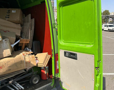 Зелений Мерседес Sprinter, об'ємом двигуна 2.2 л та пробігом 134 тис. км за 6500 $, фото 11 на Automoto.ua